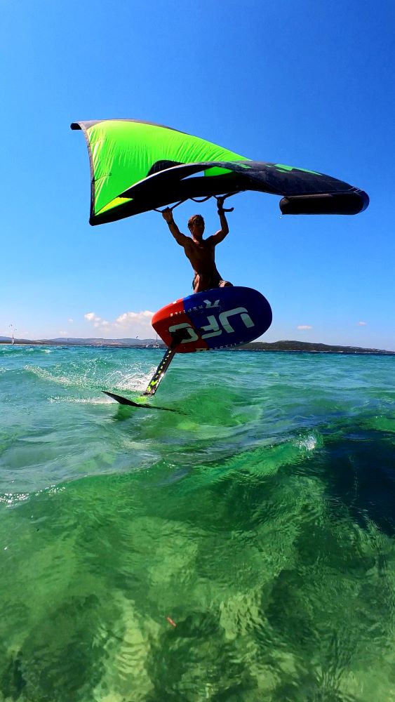 front-wing-foil-reptile